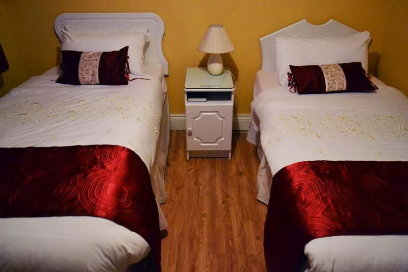 Seacourt Accommodation Tramore - Adult Only Екстер'єр фото